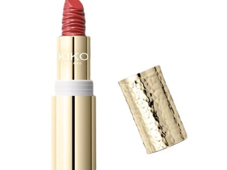 Gold Reflections Gleam & Care Lipstick SPF30 kremowa odżywcza pomadka do ust 07 Alluring Red 3.5g Fashion