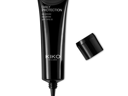 Daily Protection BB Cream SPF 30 krem BB nawilżająco-ochronny 02 Porcelain 30ml Online now